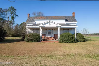 1116 W Elizabeth Street, Clinton, NC 28328 - Photo 1