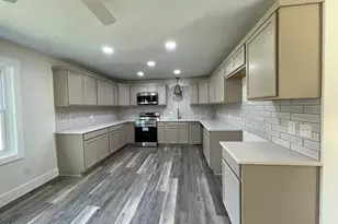 410 Loma Linda Dr, Cape Carteret, NC 28584 - Photo 13