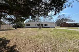 410 Loma Linda Dr, Cape Carteret, NC 28584 - Photo 3