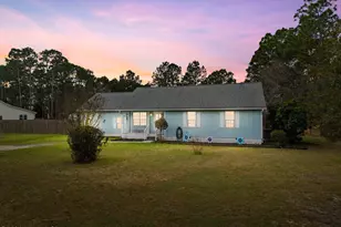 410 Harper Lake Dr, Southport, NC 28461 - Photo 9