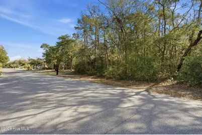 142 NW 1st Street, Oak Island, NC 28465 - Photo 3