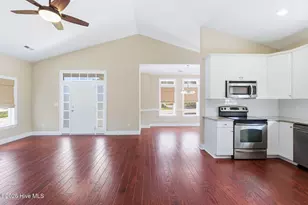 408 Risley Rd, Carolina Beach, NC 28428 - Photo 13