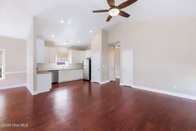 408 Risley Road, Carolina Beach, NC 28428 - Photo 5