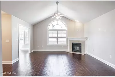 117 W Chelsea Court, Southern Pines, NC 28387 - Photo 5