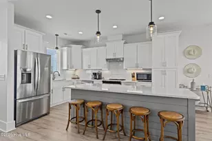 1903 Emerald Dr, Emerald Isle, NC 28594 - Photo 5