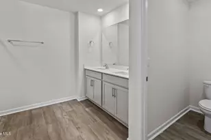 2128 Montalvan Dr, Greenville, NC 27834 - Photo 15
