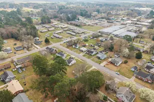 102 E Purvis St, Robersonville, NC 27871 - Photo 13