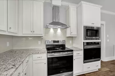 858 Lake Willow Way, Holly Ridge, NC 28445 - Photo 7