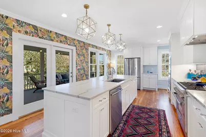 819 Broad Street, Beaufort, NC 28516 - Photo 3