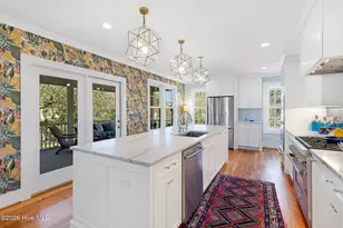 819 Broad St, Beaufort, NC 28516 - Photo 3