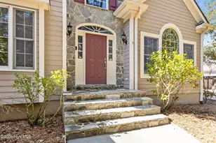 121 Oakleaf Dr, Pine Knoll Shores, NC 28512 - Photo 3