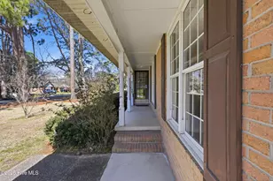 1514 Crescent Dr, Elizabeth City, NC 27909 - Photo 9