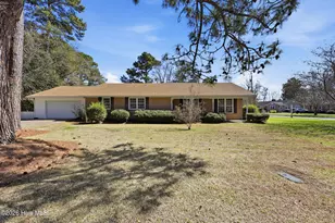 1514 Crescent Dr, Elizabeth City, NC 27909 - Photo 1