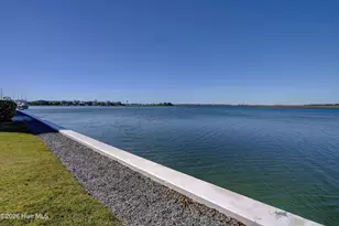 322 Causeway Dr, Wrightsville Beach, NC 28480 - Photo 75