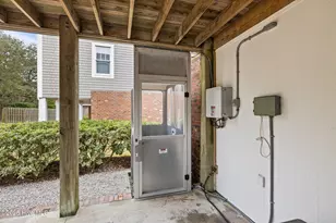 2208 Evans St, Morehead City, NC 28557 - Photo 53