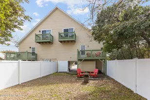 116 Periwinkle Dr, Emerald Isle, NC 28594 - Photo 29