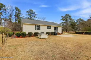 525 W Edwards St, Princeton, NC 27569 - Photo 19