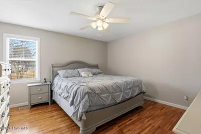 525 W Edwards Street, Princeton, NC 27569 - Photo 15