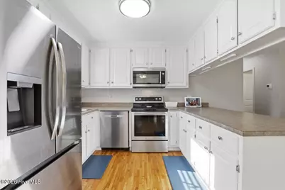 525 W Edwards Street, Princeton, NC 27569 - Photo 7