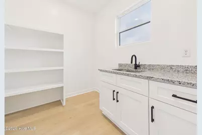 305 Spinnaker Street, Elizabeth City, NC 27909 - Photo 11