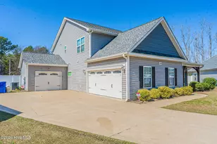 2620 Highpoint Ct, Fayetteville, NC 28304 - Photo 3