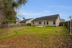 3110 Catarina Ln, New Bern, NC 28562 - Photo 33