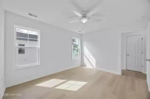 709 W Hayes St, Burgaw, NC 28425 - Photo 19