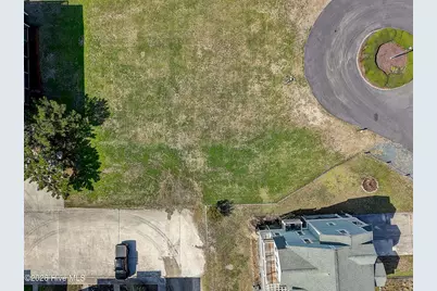 1062 Tide Ridge Drive, Holden Beach, NC 28462 - Photo 19