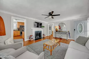 510 Canal Dr, Carolina Beach, NC 28428 - Photo 11