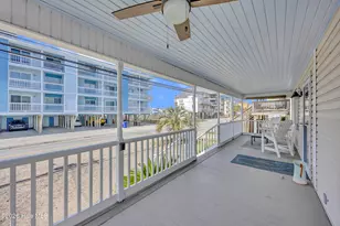 510 Canal Dr, Carolina Beach, NC 28428 - Photo 9
