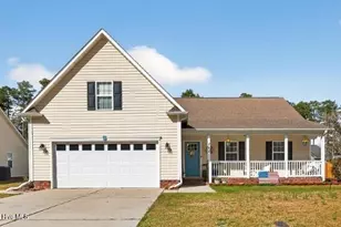 202 Croatan Woods Dr, New Bern, NC 28562 - Photo 1