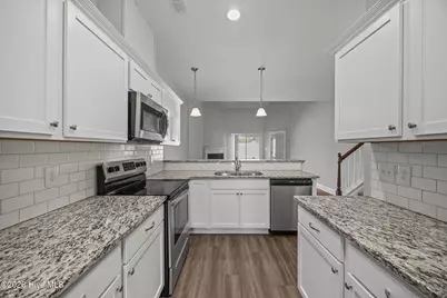 1819 Fox Den Way #5, Greenville, NC 27858 - Photo 7