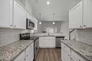 1819 Fox Den Way, Greenville, NC 27858 - Photo 7