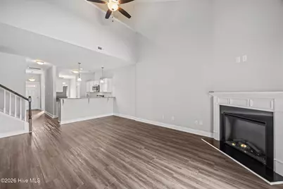 1819 Fox Den Way #5, Greenville, NC 27858 - Photo 11