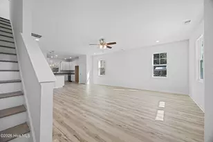 310 S Vann St, Burgaw, NC 28425 - Photo 7