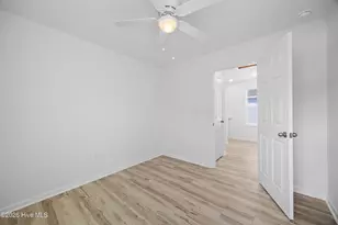 310 S Vann St, Burgaw, NC 28425 - Photo 25