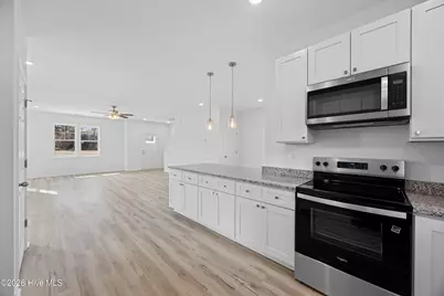 310 S Vann Street, Burgaw, NC 28425 - Photo 13