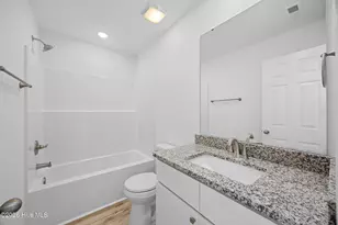 310 S Vann St, Burgaw, NC 28425 - Photo 27