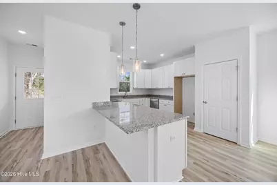 310 S Vann Street, Burgaw, NC 28425 - Photo 11