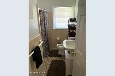 102 N Meade Street, Greenville, NC 27858 - Photo 9