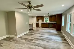 1910 E 9th St, Greenville, NC 27858 - Photo 13