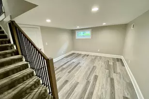 1910 E 9th St, Greenville, NC 27858 - Photo 3