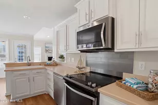718 Sloop Pointe Ln, Kure Beach, NC 28449 - Photo 15