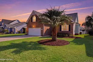 718 Sloop Pointe Ln, Kure Beach, NC 28449 - Photo 3