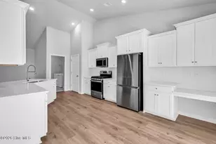 6913 English Holly Ct SW, Ocean Isle Beach, NC 28469 - Photo 15