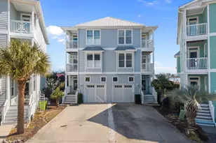 109 Green Turtle Ln, Carolina Beach, NC 28428 - Photo 1