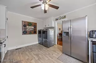 1307 N Respess St, Washington, NC 27889 - Photo 15