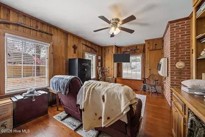 1307 N Respess Street, Washington, NC 27889 - Photo 23
