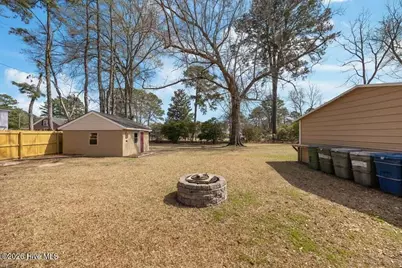 1307 N Respess Street, Washington, NC 27889 - Photo 37