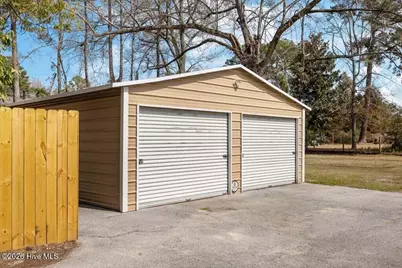 1307 N Respess Street, Washington, NC 27889 - Photo 39